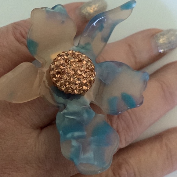 LELE Sadoughi colorful crystal flower Ring size 7 - Picture 7 of 7